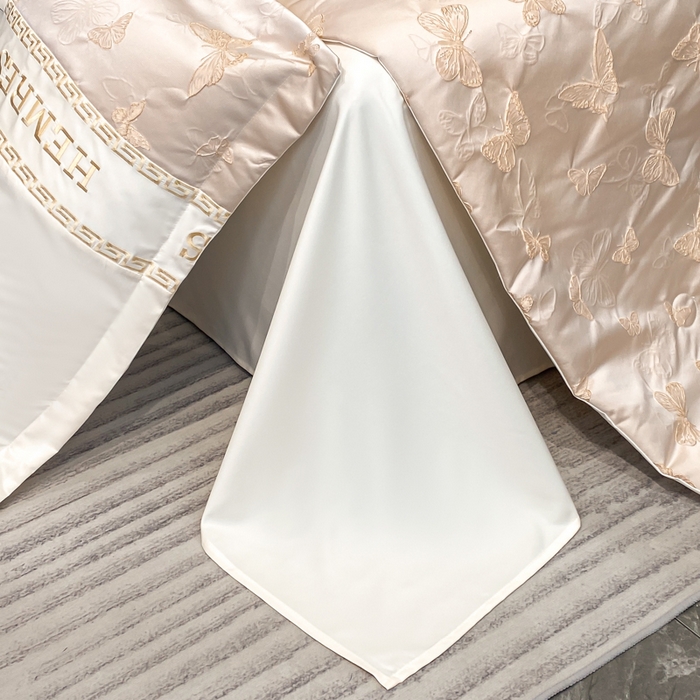 91家纺网 家纺一手货源 找家纺 子曰 2025新款金丝提花浮雕刺绣水洗真丝夏被四件套夏凉被空调被 醉蝴蝶-米白