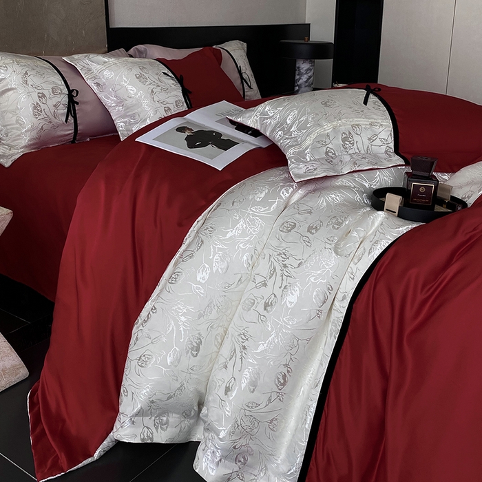 91家纺网 家纺一手货源 找家纺 优悦生活馆 2025年新款工艺款冰丝浮雕拼接四件套 璀璨之恋-红