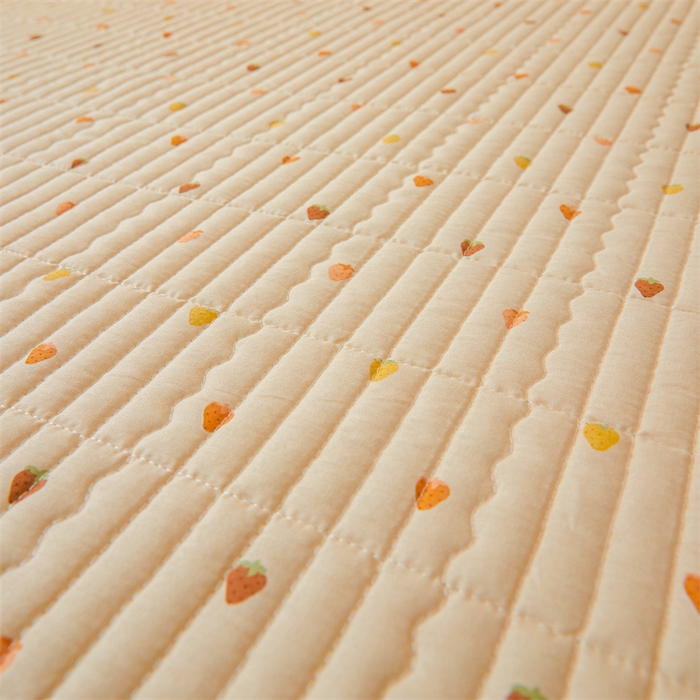 91家纺网 家纺一手货源 找家纺 恒爱家纺2025新款全棉纯棉韩版花边床盖 甜甜蜜蜜