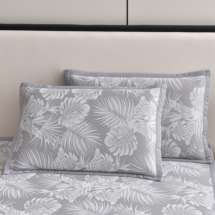 91家纺网 家纺一手货源 找家纺 芯诗曼家纺 2025新款三明治凉感丝提花冰丝席凉席 叶语恋-灰床席款