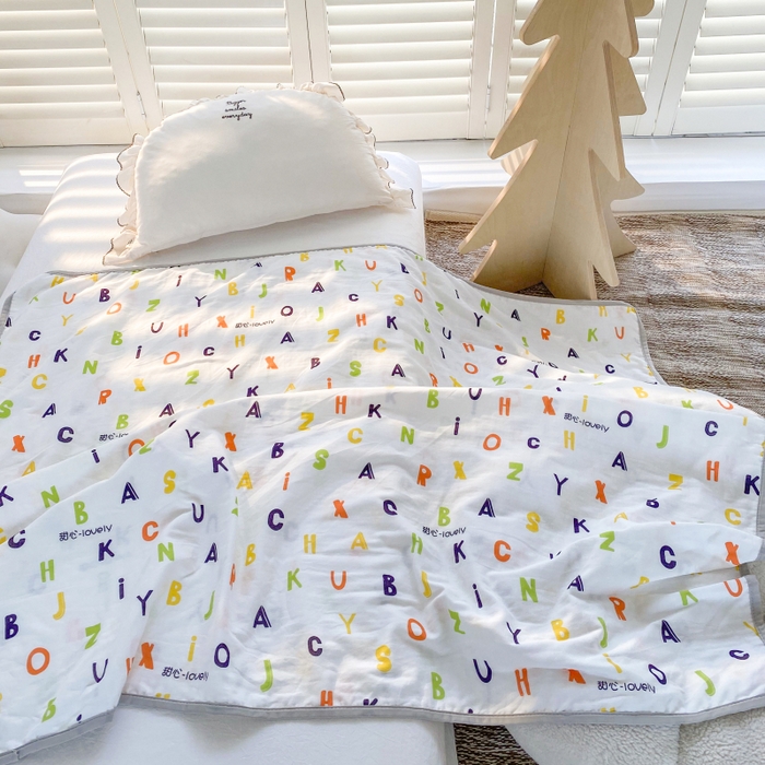 91家纺网 家纺一手货源 找家纺 潮邦 2025新款全棉双层纱多功能盖毯 甜心字母