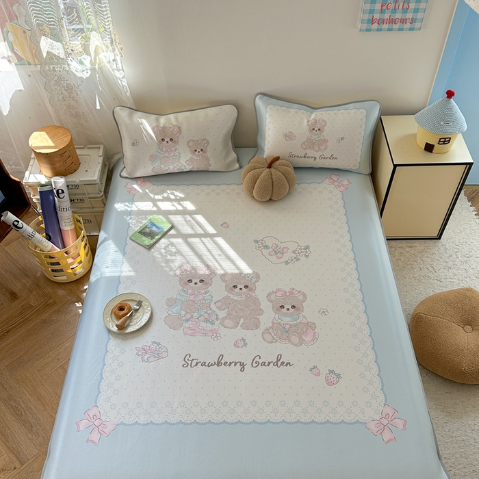 91家纺网 家纺一手货源 找家纺 美乐迪家纺 2025新款碳光凉感冰丝席 三只熊