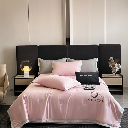 91家纺网 家纺一手货源 找家纺 （总）昊翔家纺 2025新款凉感真丝印花夏被系列