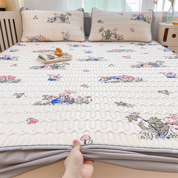 91家纺网 家纺一手货源 找家纺 布卢姆床垫 2025新款5mmA类乳胶凉席床笠套件夏被组合 兔子先生