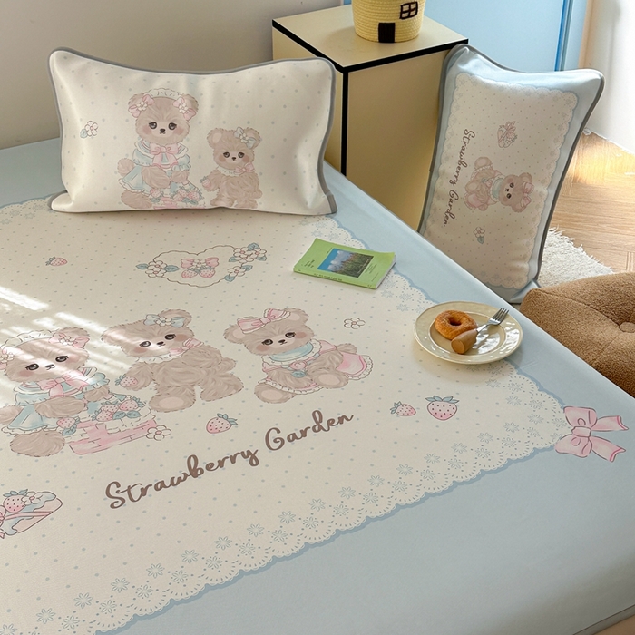 91家纺网 家纺一手货源 找家纺 美乐迪家纺 2025新款碳光凉感冰丝席 三只熊