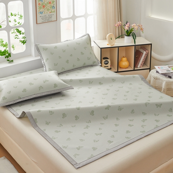 91家纺网 家纺一手货源 找家纺 曲宿家纺 2025新款高分子色织提花软凉席系列 蝴蝶-果绿