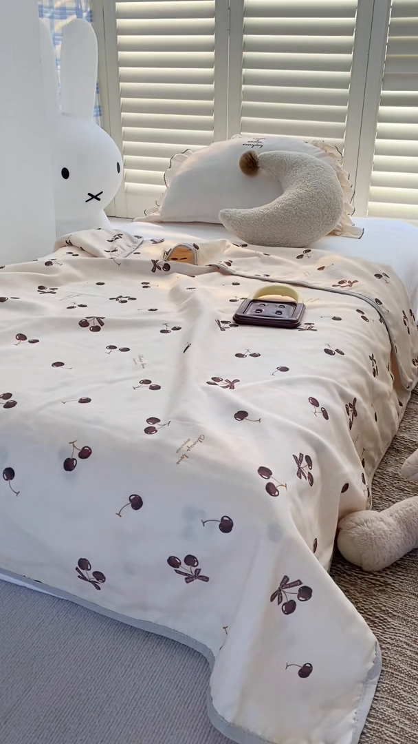 91家纺网 家纺一手货源 找家纺 潮邦 2025新款全棉双层纱多功能盖毯 车厘子