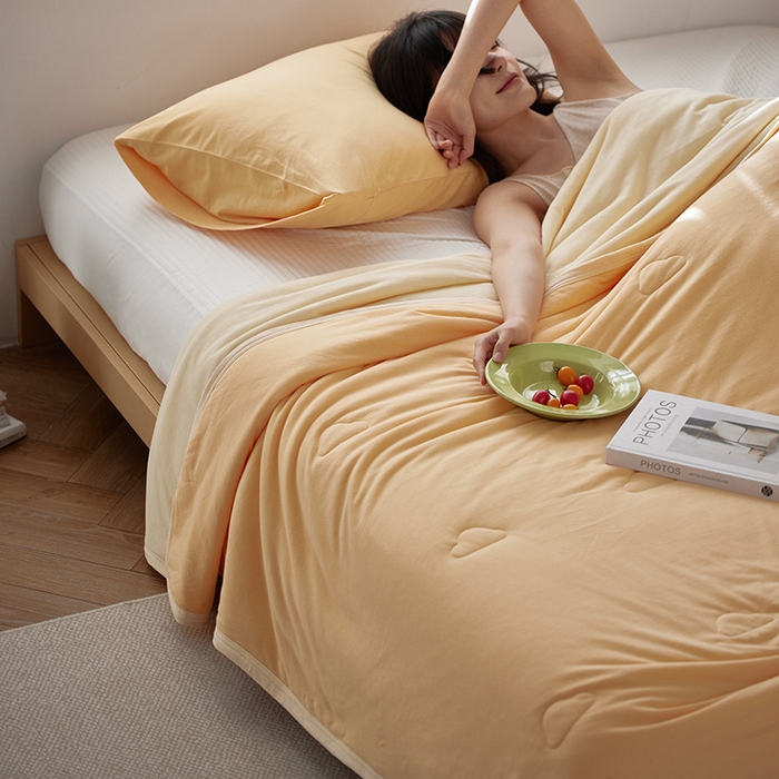 91家纺网 家纺一手货源 找家纺 安莱生活 2025新款全棉纯棉云感针织棉双拼夏被夏凉被空调被 奶油橘双拼