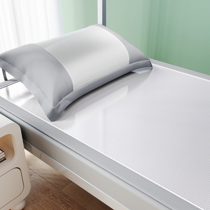 91家纺网 家纺一手货源 找家纺 川悦生活 2025新款纯色凉感冰丝席-小床 眠眠熊猫-银灰