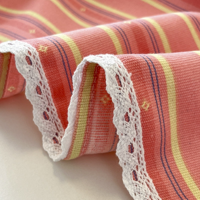 91家纺网 家纺一手货源 找家纺 新印象  2025新款花边老粗布床单款床笠款三件套细条纹-红