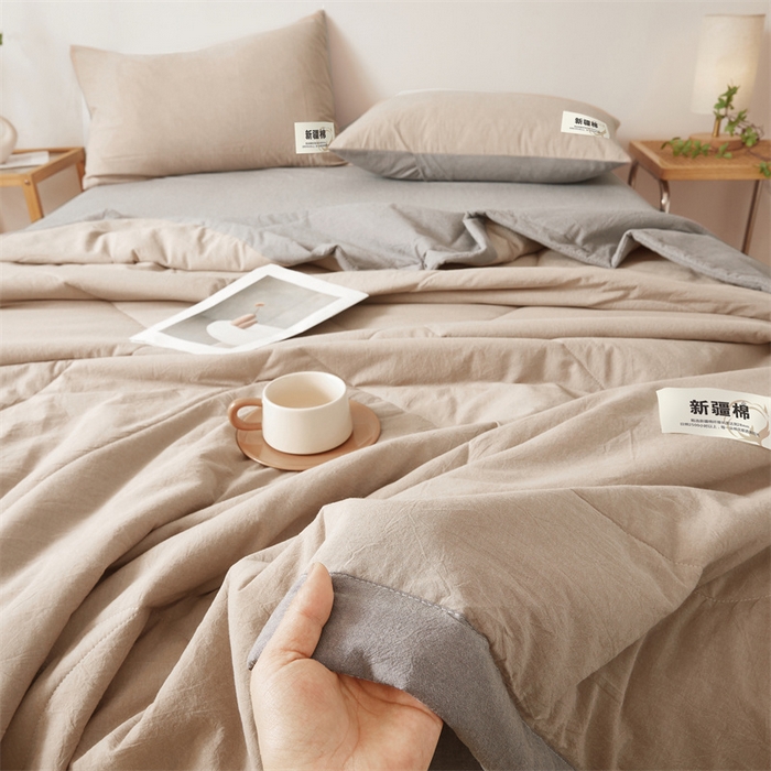 91家纺网 家纺一手货源 找家纺 2025新款A类里外全棉夏凉被100%新疆棉纯棉全棉填充无印格子款空调被原棉夏被 里外全棉-双拼咖