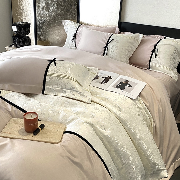 91家纺网 家纺一手货源 找家纺 优悦生活馆 2025年新款工艺款冰丝浮雕拼接四件套 璀璨之恋-香槟