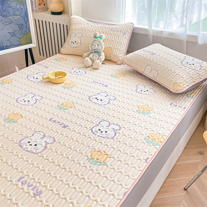 91家纺网 家纺一手货源 找家纺 布卢姆床垫 2025新款5mmA类乳胶凉席床笠套件夏被组合 许愿天空