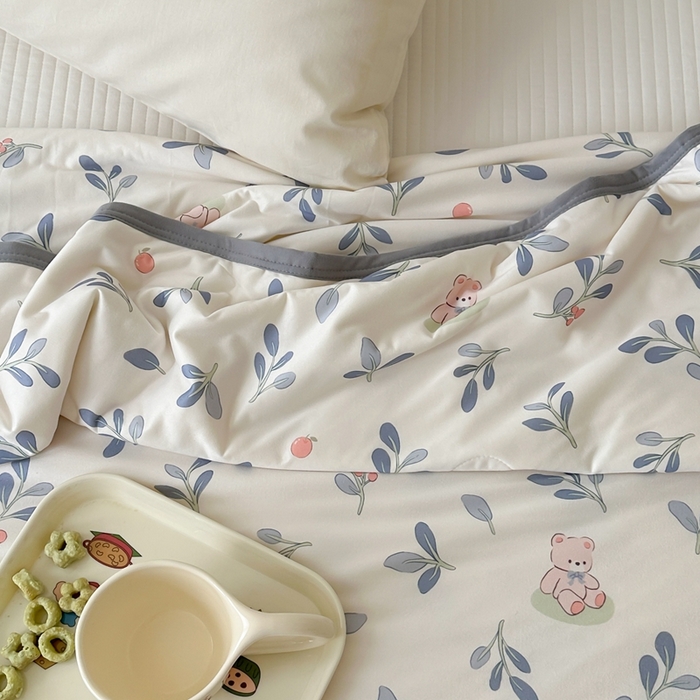 91家纺网 家纺一手货源 找家纺 觅糖家纺 2025新款软糯针织云柔大豆夏被 乖乖熊