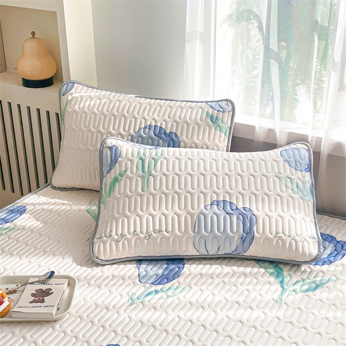 91家纺网 家纺一手货源 找家纺 布卢姆床垫 2025新款5mmA类乳胶凉席床笠套件夏被组合 郁金香-蓝