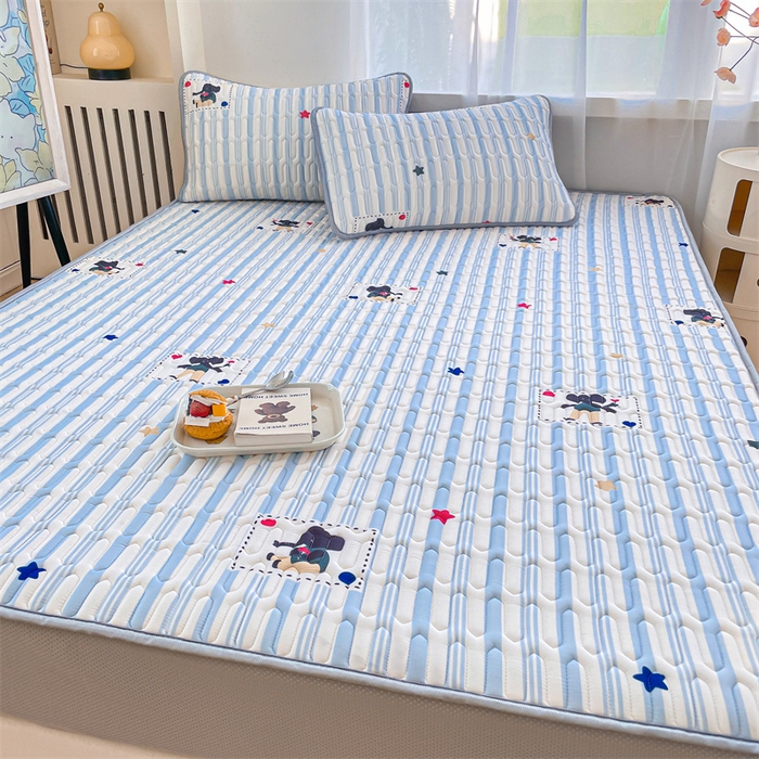 91家纺网 家纺一手货源 找家纺 布卢姆床垫 2025新款5mmA类乳胶凉席床笠套件夏被组合 条纹象