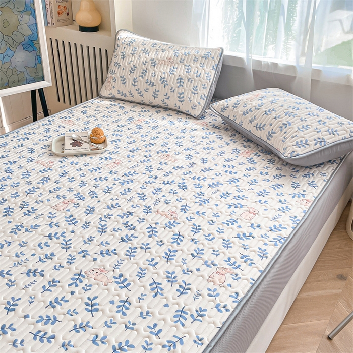 91家纺网 家纺一手货源 找家纺 布卢姆床垫 2025新款5mmA类乳胶凉席床笠套件夏被组合 芊芊玉兔