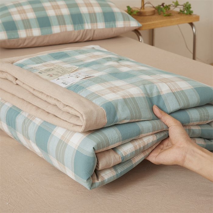 91家纺网 家纺一手货源 找家纺 2025新款A类里外全棉夏凉被100%新疆棉纯棉全棉填充无印格子款空调被原棉夏被 里外全棉-绿咖格