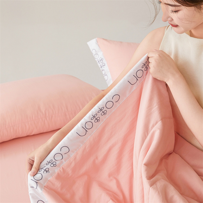 91家纺网 家纺一手货源 找家纺 西域种棉人·千百笠 2025新款A类100%新疆棉花夏凉被纯棉全棉填充毛巾绣绣花纯色双拼原棉空调被夏被 千寻仙粉