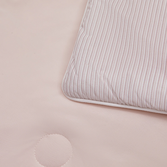 91家纺网 家纺一手货源 找家纺 金喜 2025新款A类高克重冰丝夏被云母凉感夏凉被子（10%氨纶） 云母粉