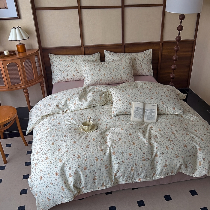 91家纺网 家纺一手货源 找家纺 优品阁  2025新款A类全棉有氧双层纱四件套 萌宠花园