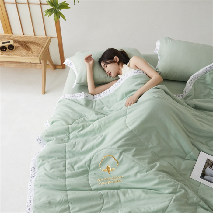 91家纺网 家纺一手货源 找家纺 西域种棉人·千百笠 2025新款A类100%新疆棉花夏凉被纯棉全棉填充毛巾绣绣花纯色双拼原棉空调被夏被 千寻薄荷绿