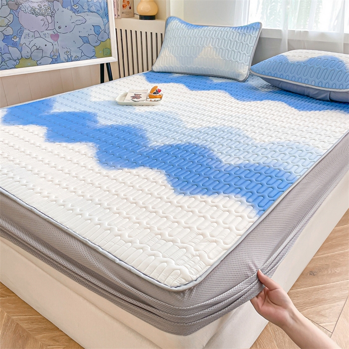 91家纺网 家纺一手货源 找家纺 布卢姆床垫 2025新款5mmA类乳胶凉席床笠套件夏被组合 海天线