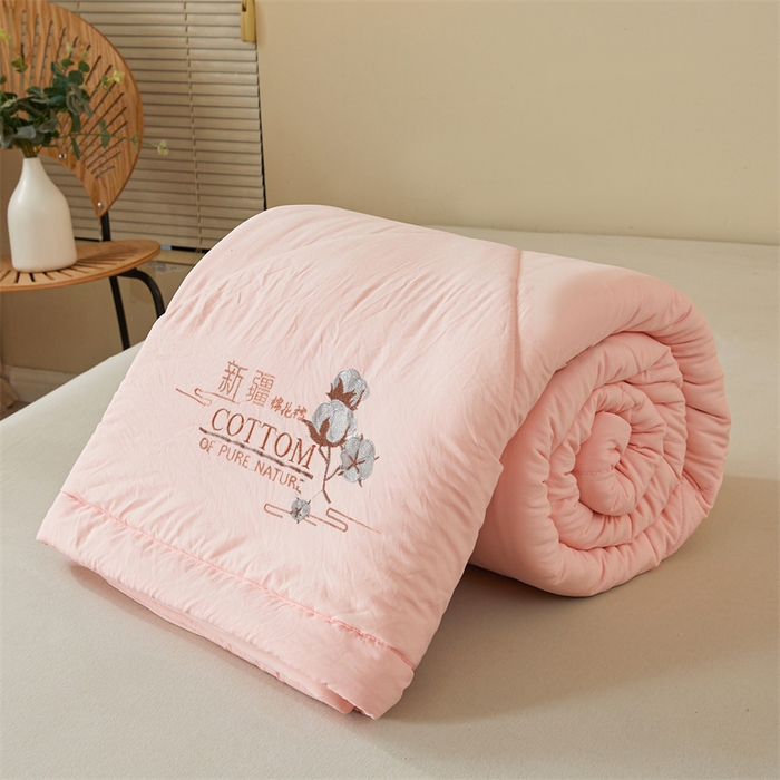 91家纺网 家纺一手货源 找家纺 西域种棉人·千百笠 2025新款A类100%新疆棉花夏凉被纯棉全棉填充毛巾绣绣花纯色双拼原棉空调被夏被 贵族玉