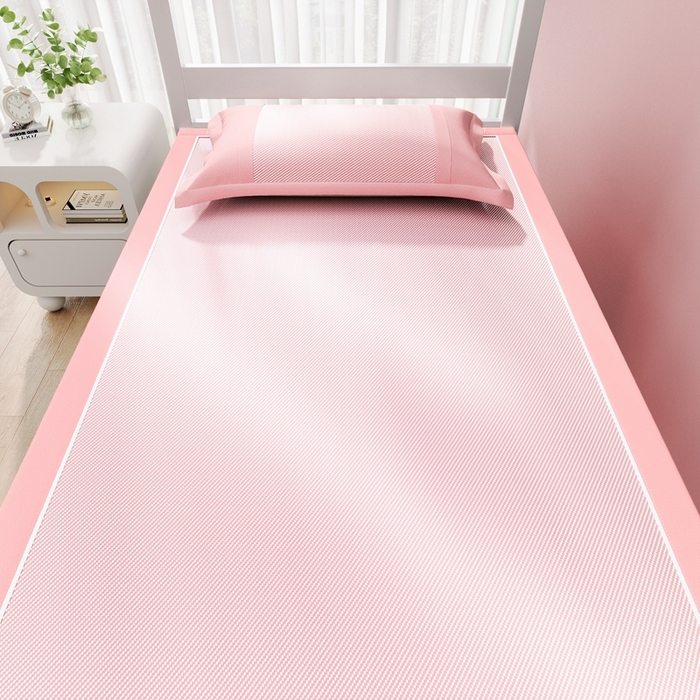 91家纺网 家纺一手货源 找家纺 川悦生活 2025新款纯色凉感冰丝席-小床 眠眠熊猫-银粉