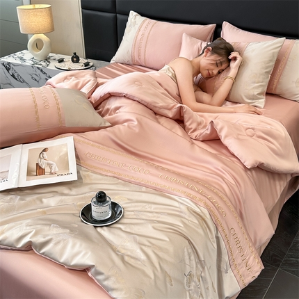 91家纺网 家纺一手货源 找家纺 （总）DC 2025新款天丝雕花夏被