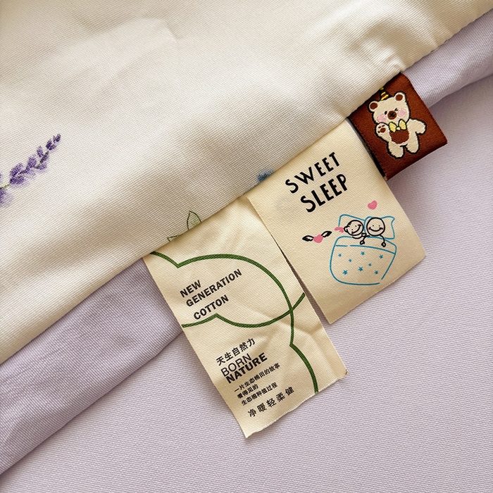 91家纺网 家纺一手货源 找家纺 金喜 2025新款小清新风格有氧针织双层纱大豆被夏被四件套 薰衣草