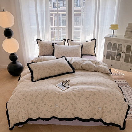 2025新款黑花边有氧云感m提花针织水洗m双层纱四件套 可爱兔