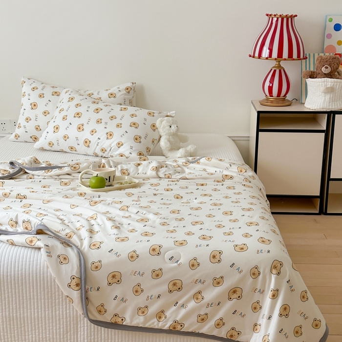 91家纺网 家纺一手货源 找家纺 觅糖家纺 2025新款软糯针织云柔大豆夏被 小白熊