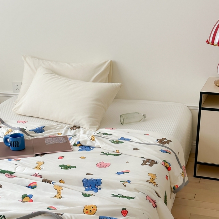 91家纺网 家纺一手货源 找家纺 觅糖家纺 2025新款软糯针织云柔大豆夏被 动物乐园