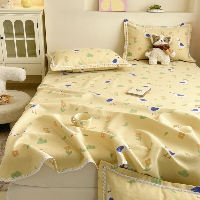 91家纺网 家纺一手货源 找家纺 新印象  2025新款花边老粗布床单款床笠款三件套幸运海鸥