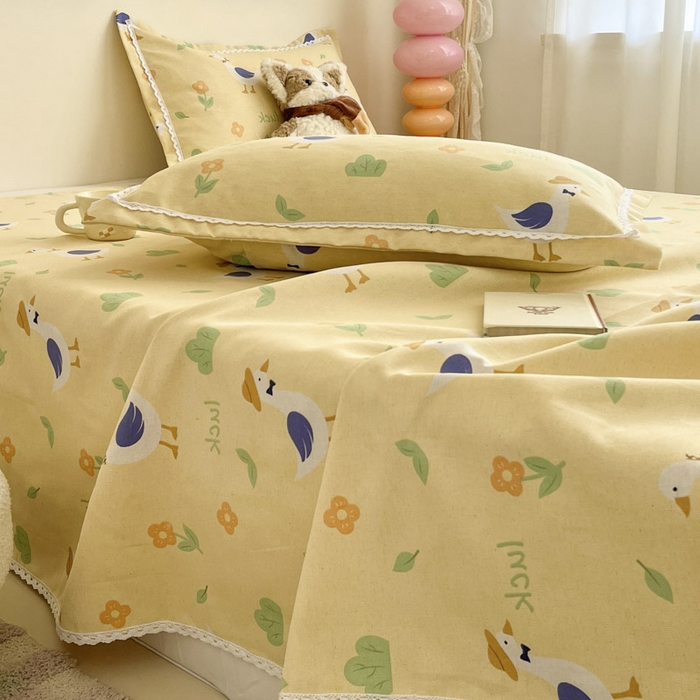 91家纺网 家纺一手货源 找家纺 新印象  2025新款花边老粗布床单款床笠款三件套幸运海鸥