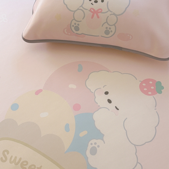 91家纺网 家纺一手货源 找家纺 美乐迪家纺 2025新款碳光凉感冰丝席 冰淇淋小狗