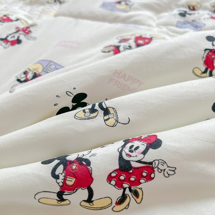 91家纺网 家纺一手货源 找家纺 西域种棉人·千百笠 2025新款A类新疆棉花夏凉被加宽包边水洗棉卡通印花吸湿透气棉花夏被空调被 凌香 米奇