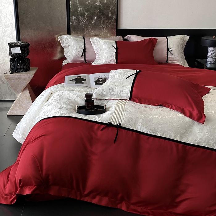 91家纺网 家纺一手货源 找家纺 优悦生活馆 2025年新款工艺款冰丝浮雕拼接四件套 璀璨之恋-红