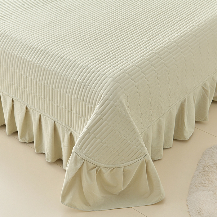 91家纺网 家纺一手货源 找家纺 星窝家纺 2025新款水洗棉花边床裙式多功能床盖三件套 经典豆绿