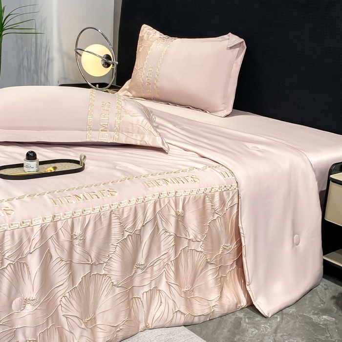 91家纺网 家纺一手货源 找家纺 子曰 2025新款金丝提花浮雕刺绣水洗真丝夏被四件套夏凉被空调被 花语-粉