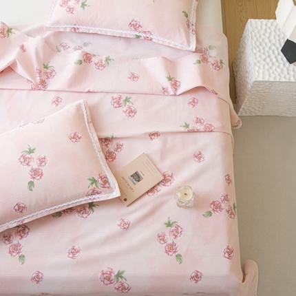 91家纺网 家纺一手货源 找家纺 （总）萌宝老粗布毛绒玩具 2025新款原棉老粗布印花床单系列细纱帆布软凉席三枚段条花边款