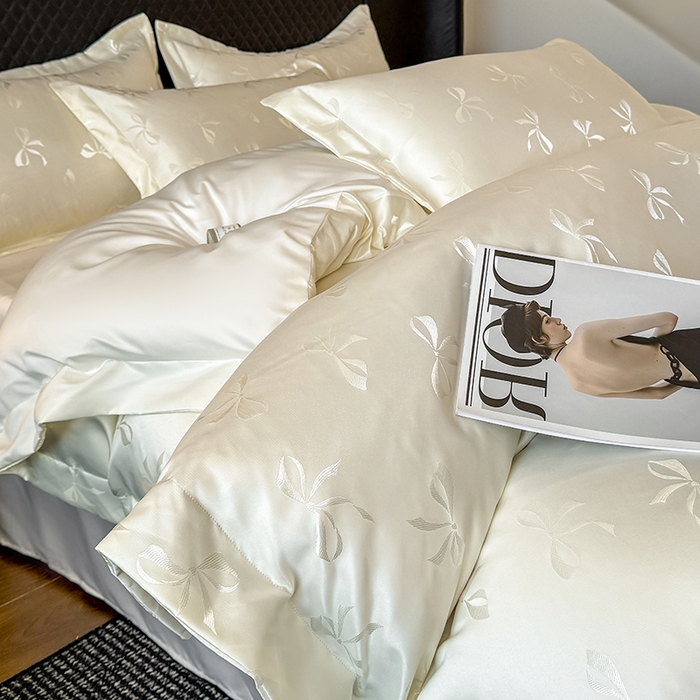 91家纺网 家纺一手货源 找家纺 狂想家 2025新款高奢提花水洗天丝系列四件套 情结奶昔白