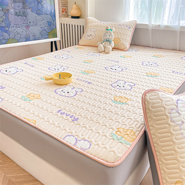 91家纺网 家纺一手货源 找家纺 布卢姆床垫 2025新款5mmA类乳胶凉席床笠套件夏被组合 许愿天空