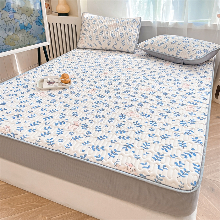 91家纺网 家纺一手货源 找家纺 布卢姆床垫 2025新款5mmA类乳胶凉席床笠套件夏被组合 芊芊玉兔