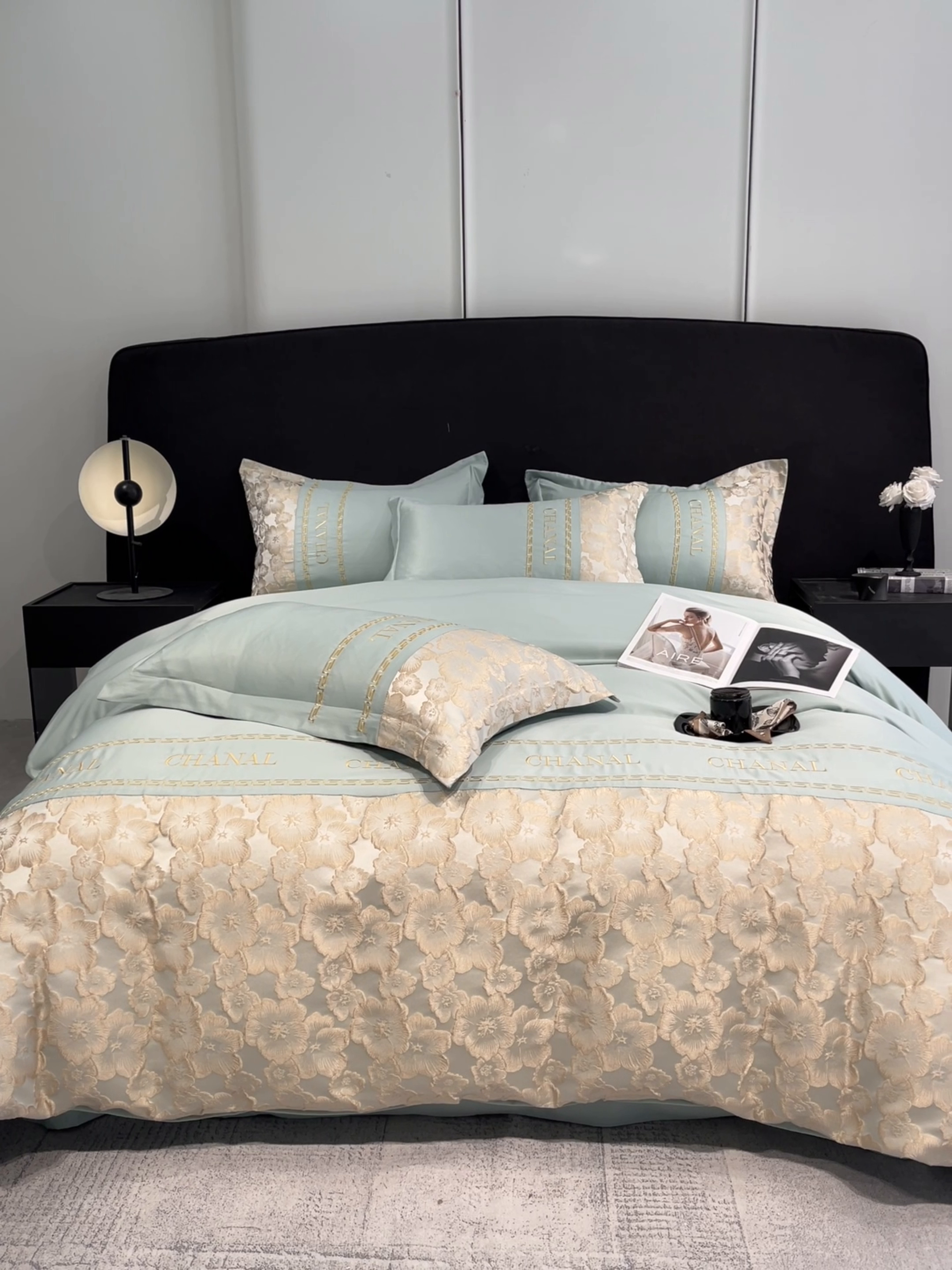 91家纺网 家纺一手货源 找家纺 米彩家纺 2025新款A类水洗真丝金丝浮雕提花绣花四件套 桃花-水绿