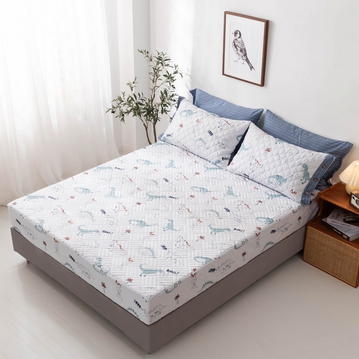 91家纺网 家纺一手货源 找家纺 优乐家纺 2025新款纯棉印花夹棉床笠三件套系列-纽扣款新狂欢乐园