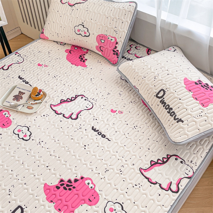 91家纺网 家纺一手货源 找家纺 布卢姆床垫 2025新款5mmA类乳胶凉席床笠套件夏被组合 小恐龙