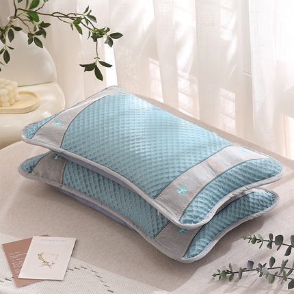 91家纺网 家纺一手货源 找家纺 （总）纽乐家纺 2025夏季夏凉茶香枕头冰丝凉感华夫格凉豆豆茶叶茉莉花枕头枕芯