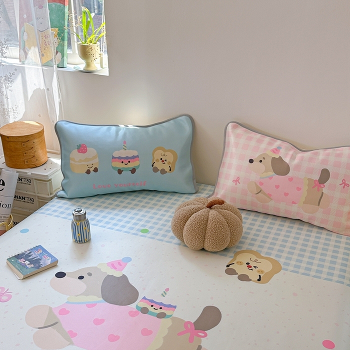 91家纺网 家纺一手货源 找家纺 美乐迪家纺 2025新款碳光凉感冰丝席 蛋糕腊肠狗